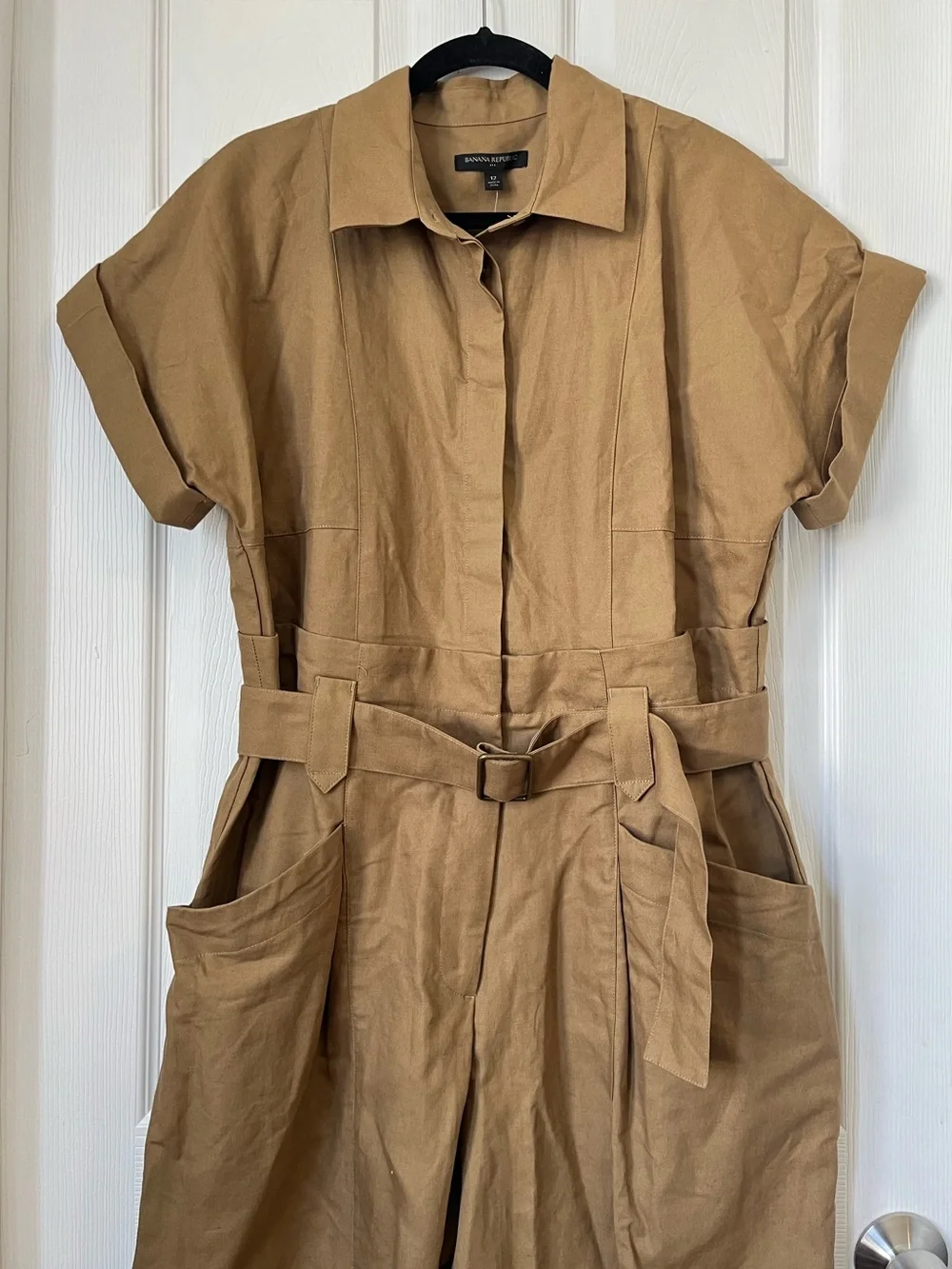Banana Republic Tan Linen Belted Collared Utility Safari Jumpsuit size 12